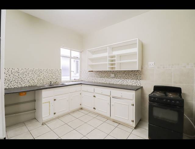 2 BEDROOM APARTMENT RENTED IN HUMEWOOD